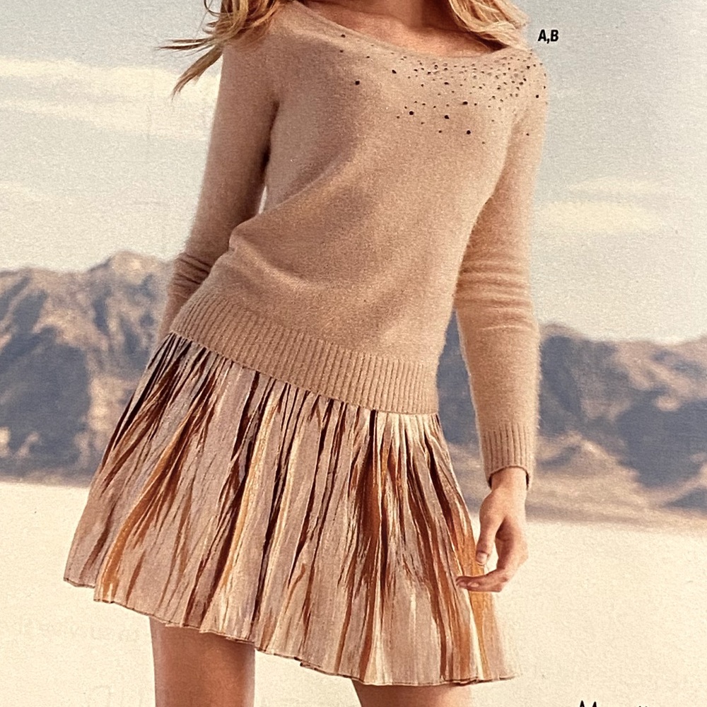 ❤️ 5/25 Victoria Secret Gold Metallic Skirt from London Jeans. - Picture 3 of 12